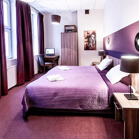 Melody Stary Rynek Poznan Hostel Ngoại thất bức ảnh