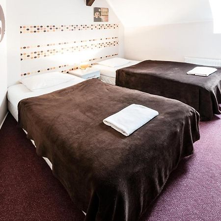 Melody Stary Rynek Poznan Hostel Ngoại thất bức ảnh