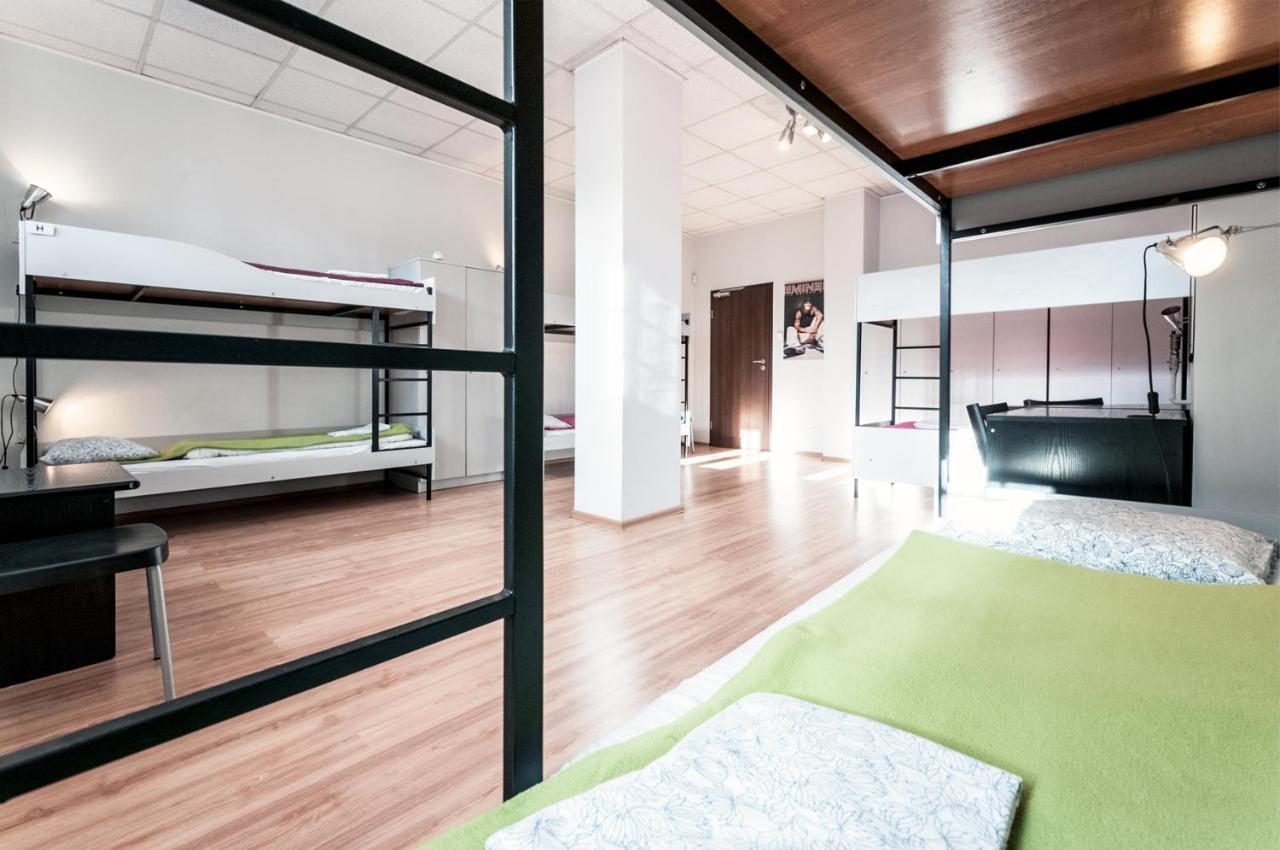 Melody Stary Rynek Poznan Hostel Ngoại thất bức ảnh